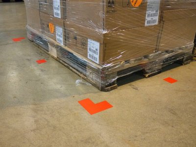 inotec Barcode Bodenmarkierung Rot