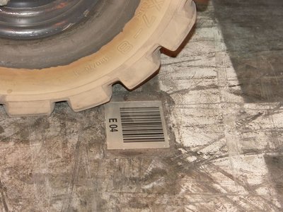 inotec Barcode Bodenmarkierung Floortag Gabelstabler